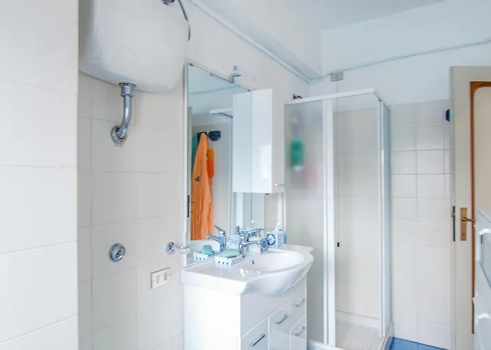 Amazing In Villarosa Di Martinsic Villa Rosa Di Martinsicuro