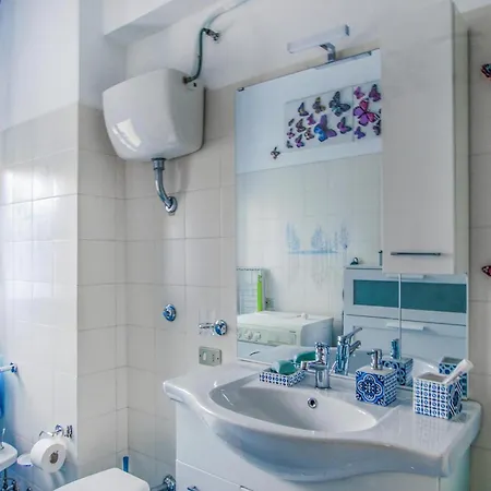 Amazing In Villarosa Di Martinsic Villa Rosa Di Martinsicuro