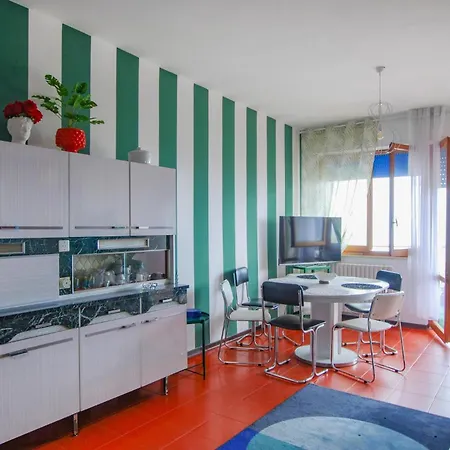 Apartman Amazing In Villarosa Di Martinsic *
